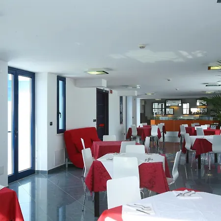 Blu Aparthotel 3*