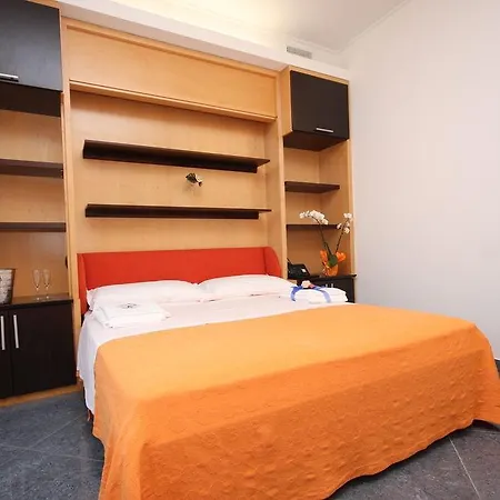 Blu Aparthotel