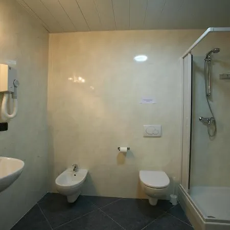 Blu - Nel Salento 公寓式酒店 3*