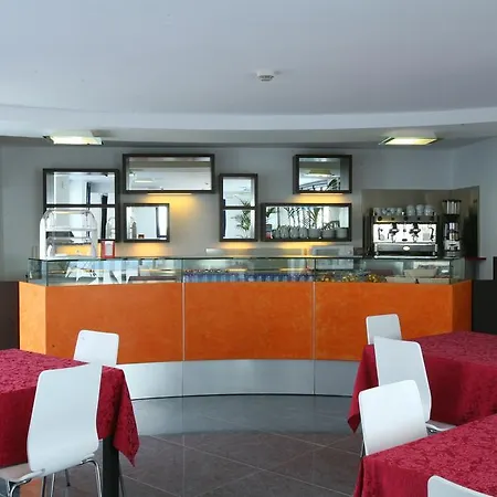 Blu - Nel Salento 3*